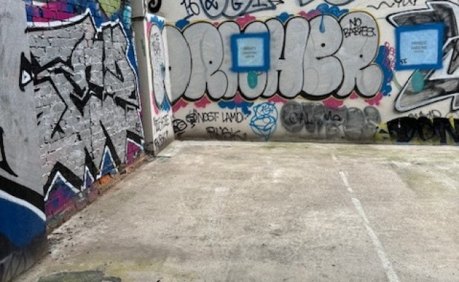 Fitzroy - 24/7 Secluded Off Street Parking close to Smith and Brunswick St - Spot 41