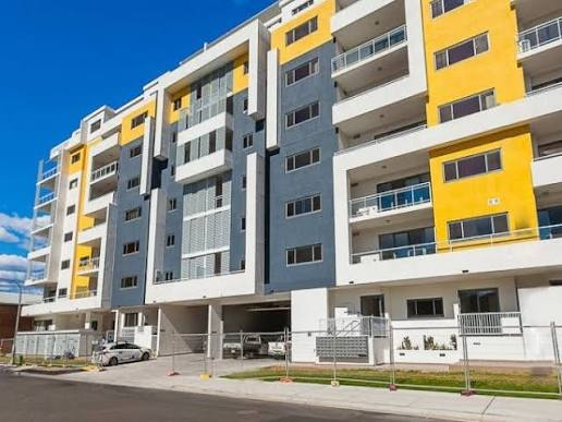 Parking available (52 Arncliffe St, Wolli Creek)