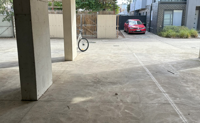 Double parking space in front of Bell station