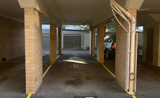 Secure 24/7 Undercover Car Space, Surry Hills, steps to Light Rail & Crown St