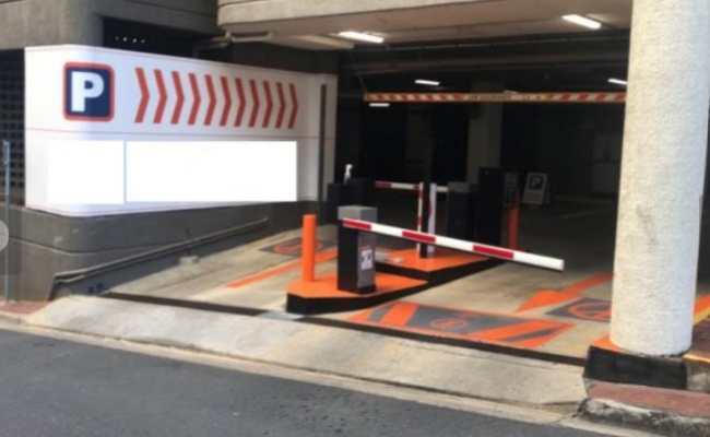 Spring Hill - Secured Reserved Parking Space In CBD
