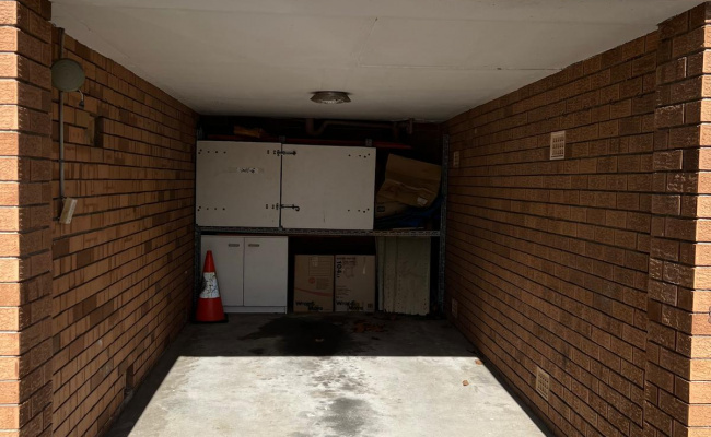 Crows Nest - Great Undercover Parking Near St Leonards & Metro Station