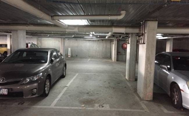 Oakleigh - Undercover Parking near Central Mall