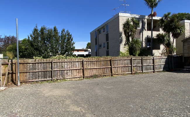 Great parking spaces near Auburn Train station and Auburn Hotel!