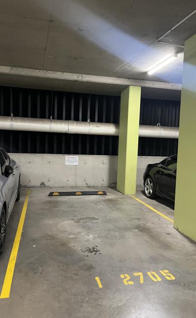 Great parking spot near Accor Stadium