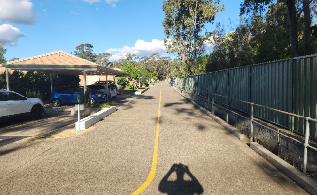 7 MIN WALK TO VINEYARD TRAIN STATION WITH 247 ACCESS