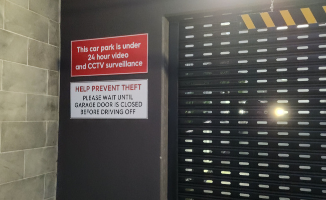 PARKING SPACE IN BANK STREET