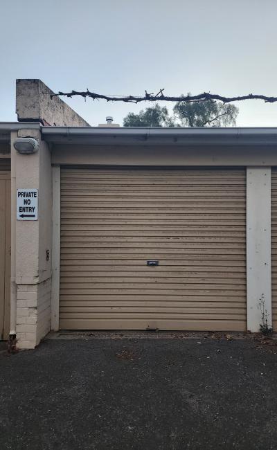 LOCK UP GARAGE in North Adelaide! 7 min walk to O'Connell St, 15 min free bus to city