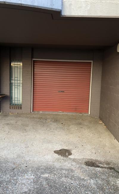 Great parking space near CBD