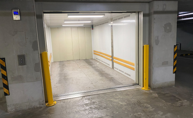 Secure parking space in Batman Street (Ref 101)