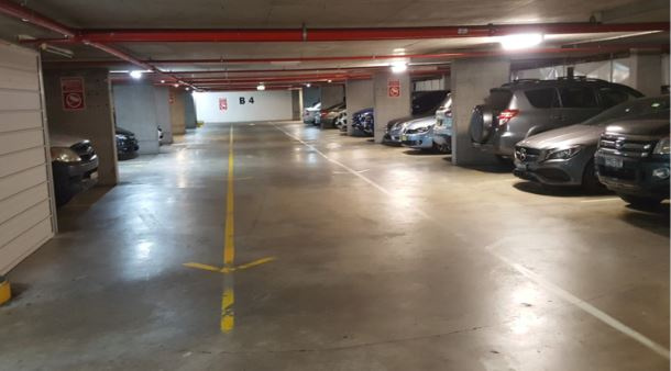 High security underground parking Bayswater Rd Potts Point y