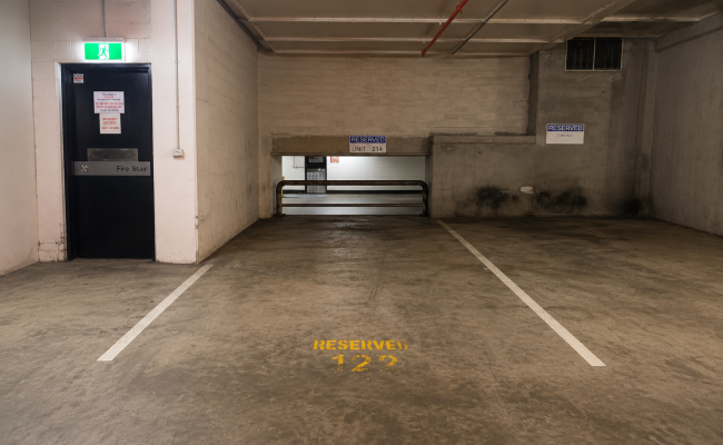 Potts Point - Secure Undercover Car Park on the CBD Fringe