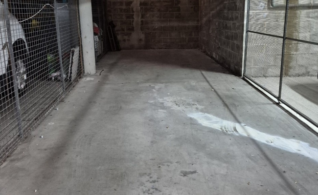 Two-car Garage in a Prime Location