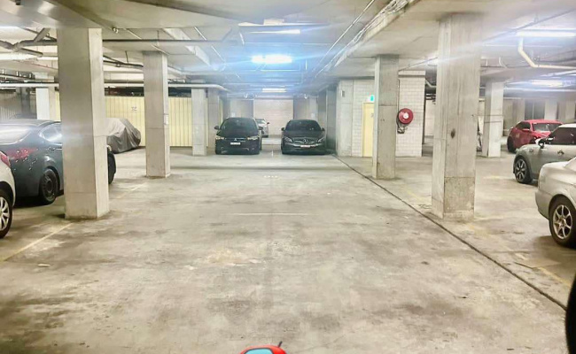 Parking Next to Burwood Chinatown