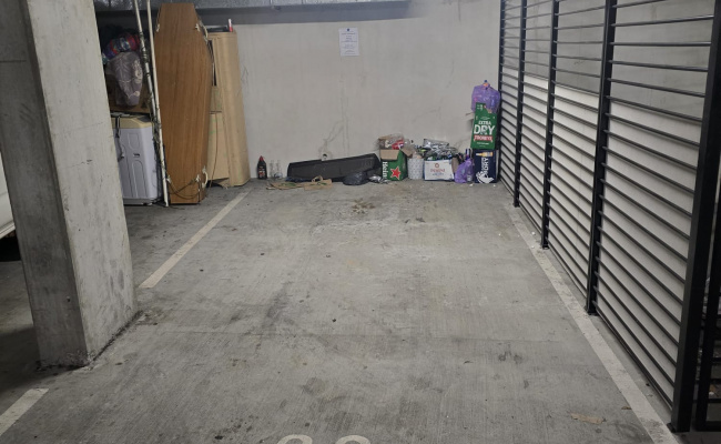 Great Secured Parking in Fortitude Valley # 2