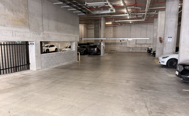 Secure 24/7 Dedicated Car Park in Berwick Street, Fortitude Valley. 2.3m High. 9 min to train.
