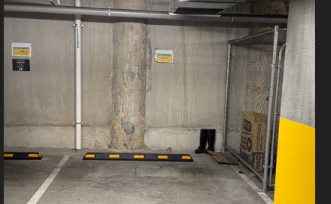 Great car park space near CBD and university/hospitals