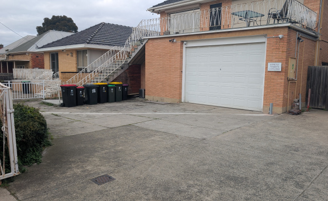 Great Parking Spot in Brunswick Near Tram Stop and Post Office - Spot #1