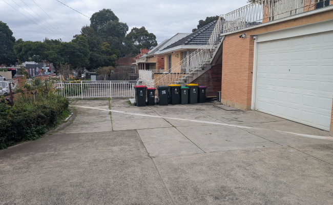 Great Parking Spot in Brunswick Near Tram Stop and Post Office - Spot #1