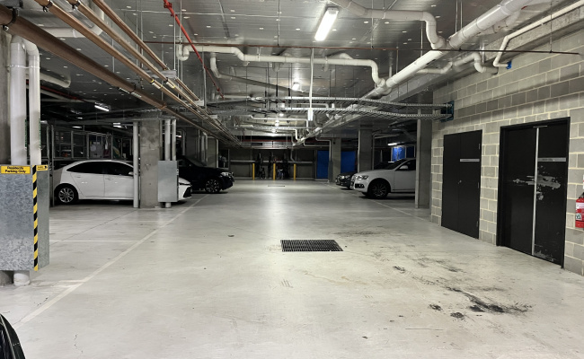 Underground Secure Parking - 1 car space