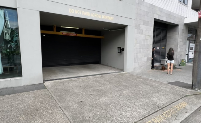 Great parking space on bondi road