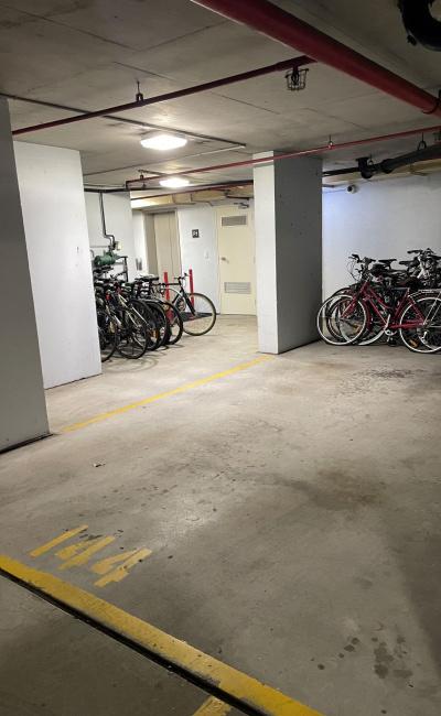 William Street - Secure Indoor Parking 2-min walking distance from Hyde Park