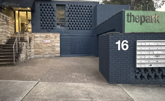 Remote Garage for Car and Storage Space