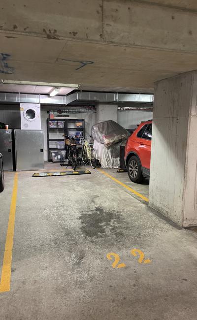 Great secured parking space in Waterloo 4 minutes walk to the new Waterloo metro station!