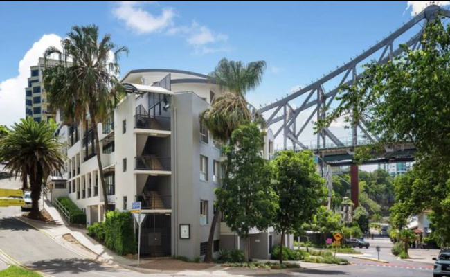 Parking - Brisbane CBD - 15mins walk to Queen St