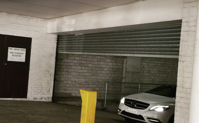 GREAT PARKING SPACE IN DARLINGHURST!