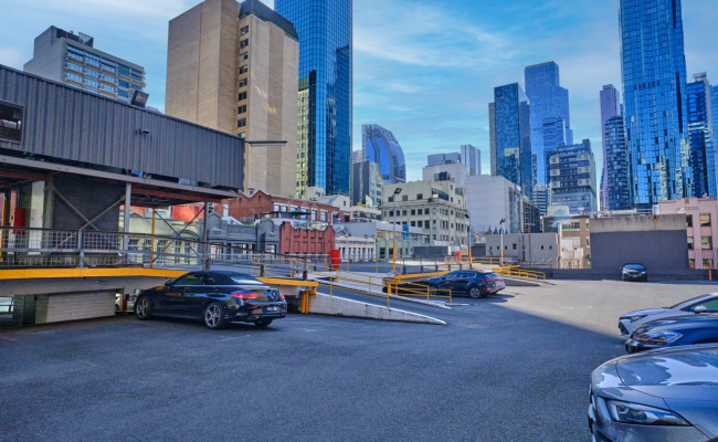 24/7 Staffed CBD Car Park