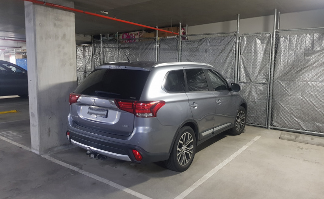Safe secure car parking, close to Melbourne Central
