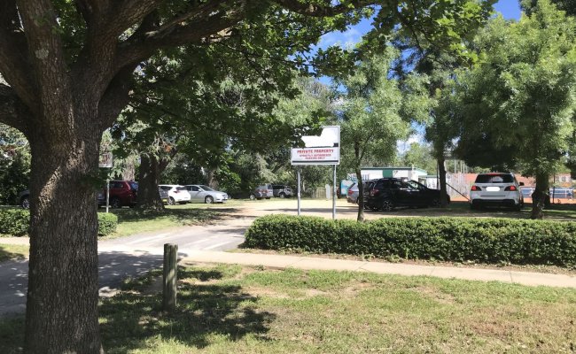 Canberra - Affordable UNRESERVED Outdoor Parking in Braddon