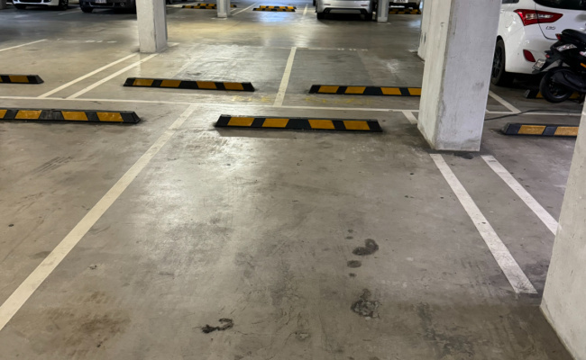 Bowen Hills - Secure Undercover Parking next to King Street