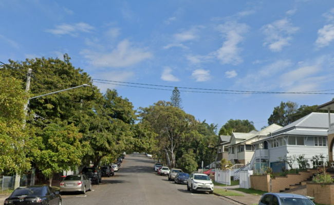 Cheap Street Parking near PA Hospital