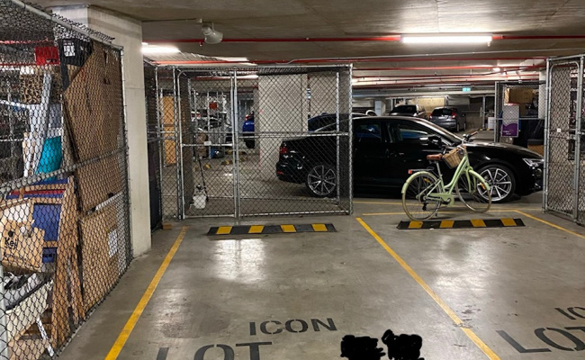 Wolli Creek - Secure Covered Parking next to Train Station
