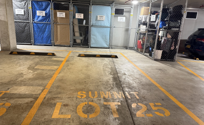 Great parking near Wolli Creek Railway Station, close to elevator
