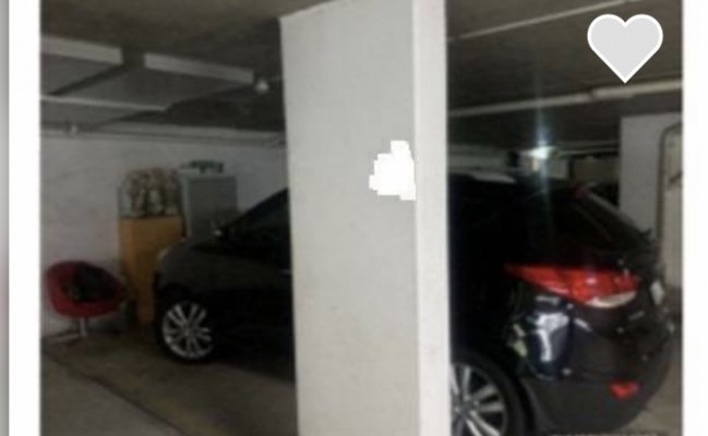 Bronte - Secure Indoor Parking close to Schools