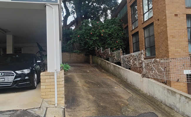 Great parking space close to Waverley, Bronte Beach and Bronte village