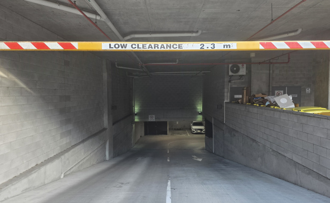 Convenient  Secure Car Space,Teneriffe/Newstead/Fortitude Valley.