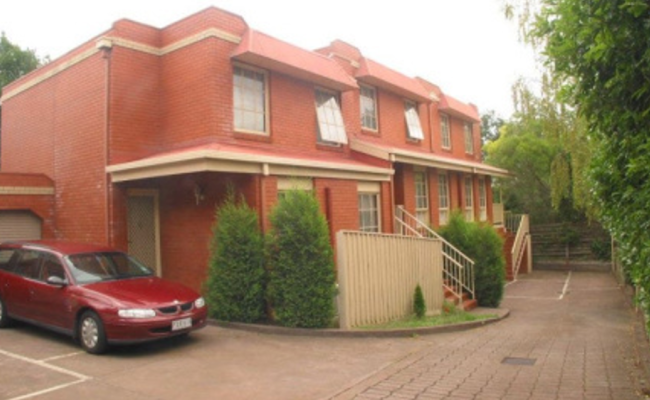 Great Parking near Royal Children's Hospital and CBD