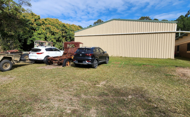 Ningi - Safe Open-Air Parking/Storage with Lots of Spaces Bays Available