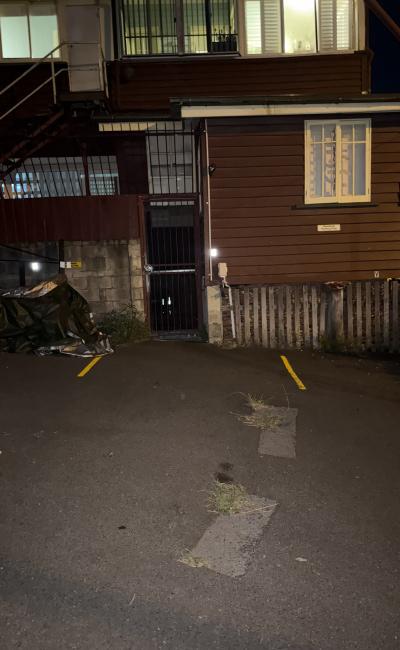 Close private Carpark close to fortitude valley Center