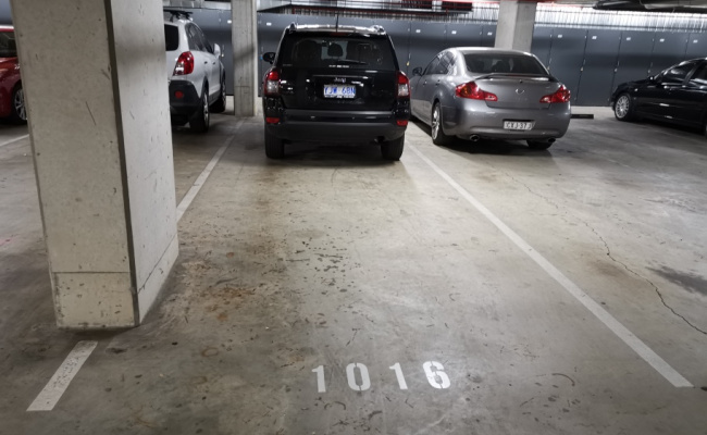 Two Security tandem car parking in Canberra CBD