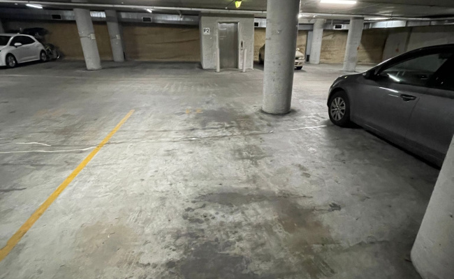 Secured and Great indoor parking space in Bunn street with access key