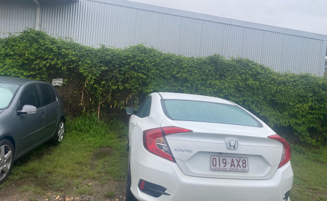 Long term Parking for RBWH staff and surrounds most affordable in the area, sorry no short term.