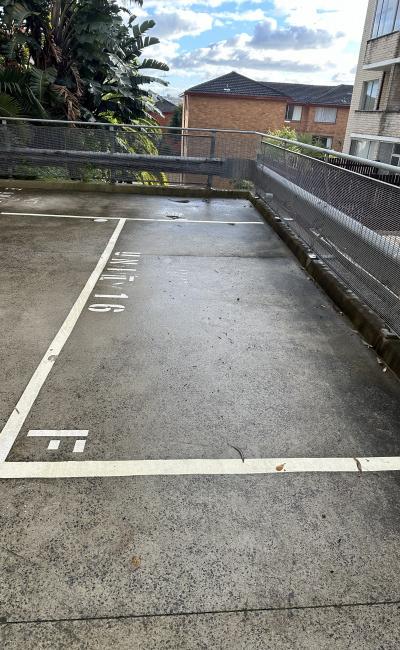 Outdoor parking spot in Coogee