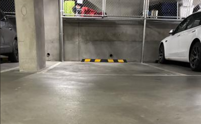 Secure car park in Collingwood