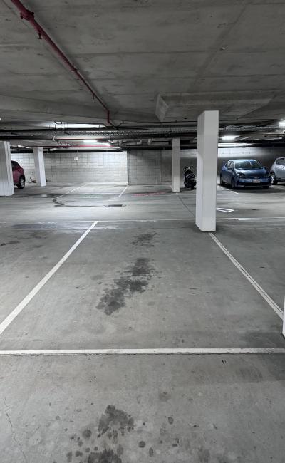 Secure and convenient underground 24/7 parking. 2-5 minutes from RWBH / Bus Station