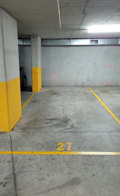 Free Secured parking space  near Westfiled / Train Station for office commuter or other needs.